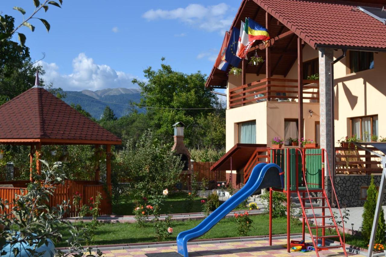 Arnota Villa Costesti  Екстериор снимка