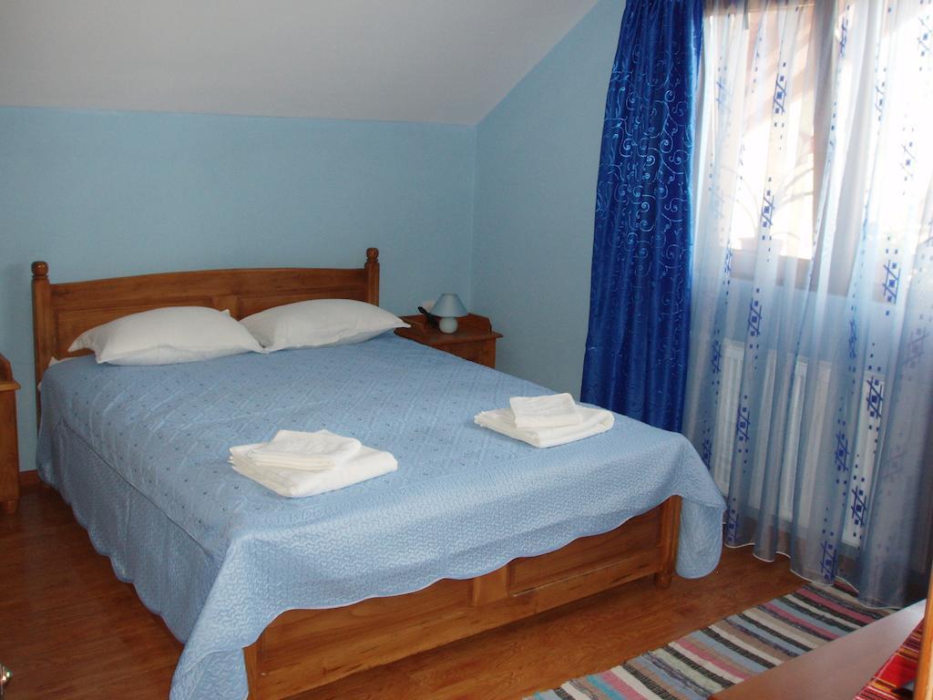 Arnota Villa Costesti  Стая снимка